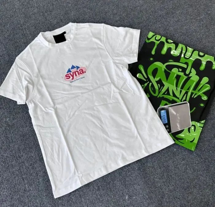Syna World 'Syna Logo' Tee White/Red