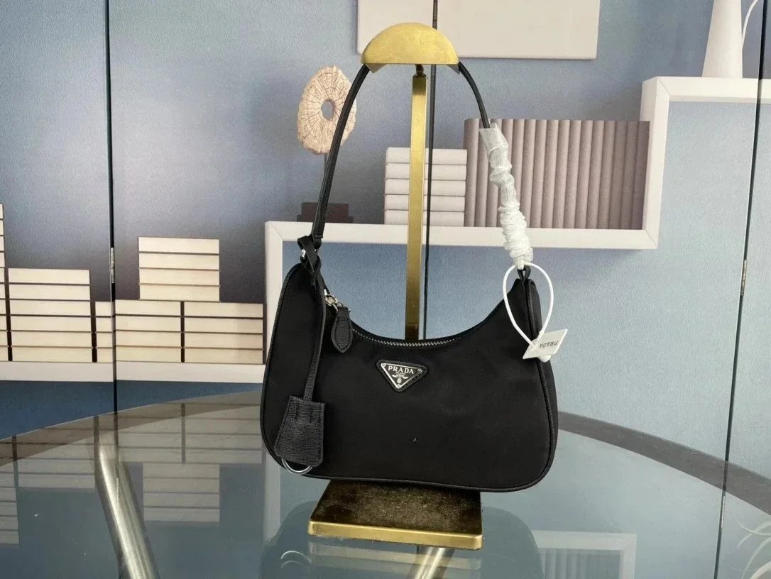 Prada Re-Edition 2005 Re-Nylon Shoulder Bag Black