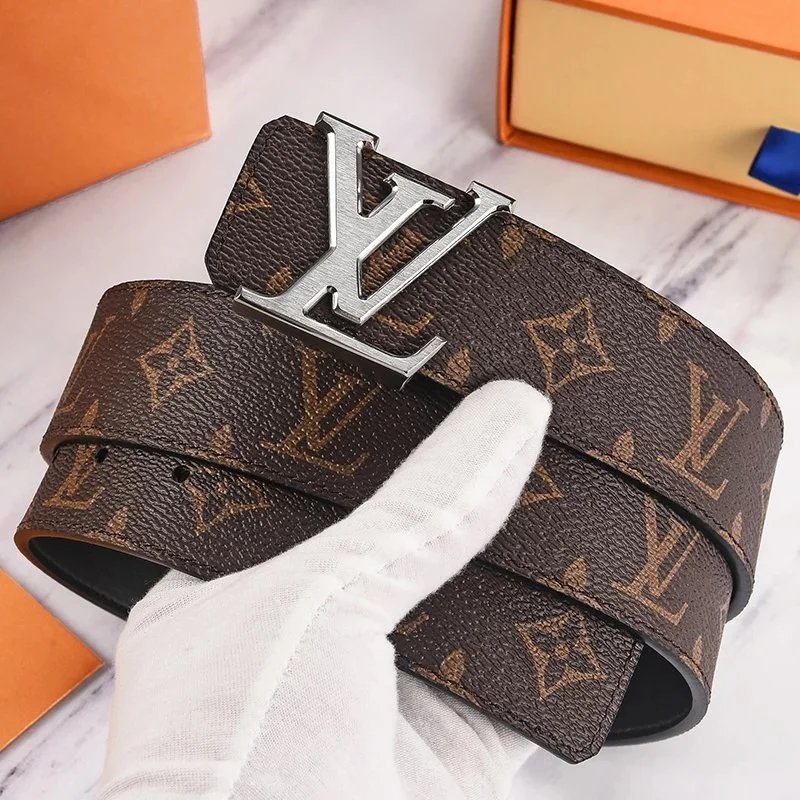 Louis Vuitton LV Initiales Belt