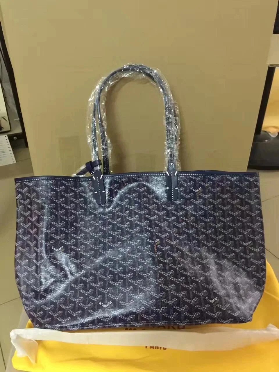 Goyard Saint Louis PM Tote Bag Grey Goyardine Canvas