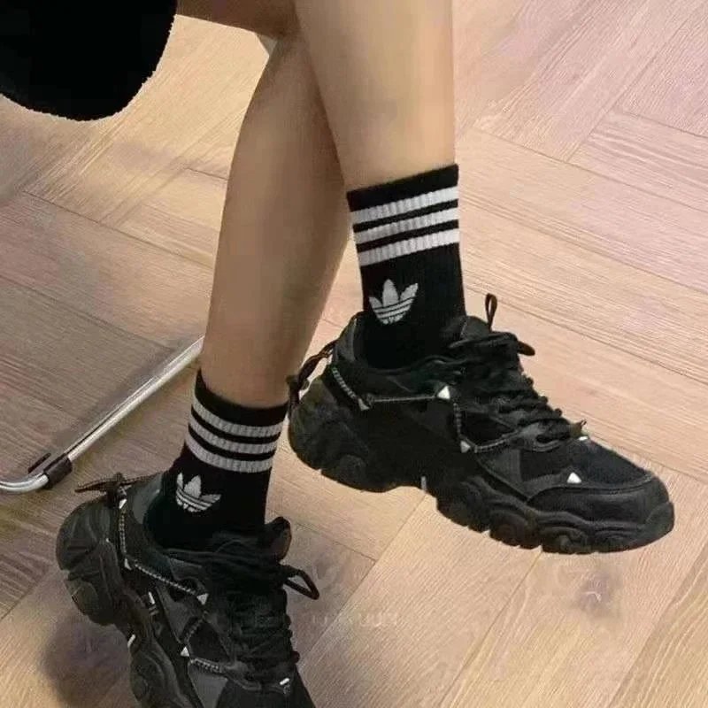 adidas Originals Solid Crew Trefoil Socks Black/White