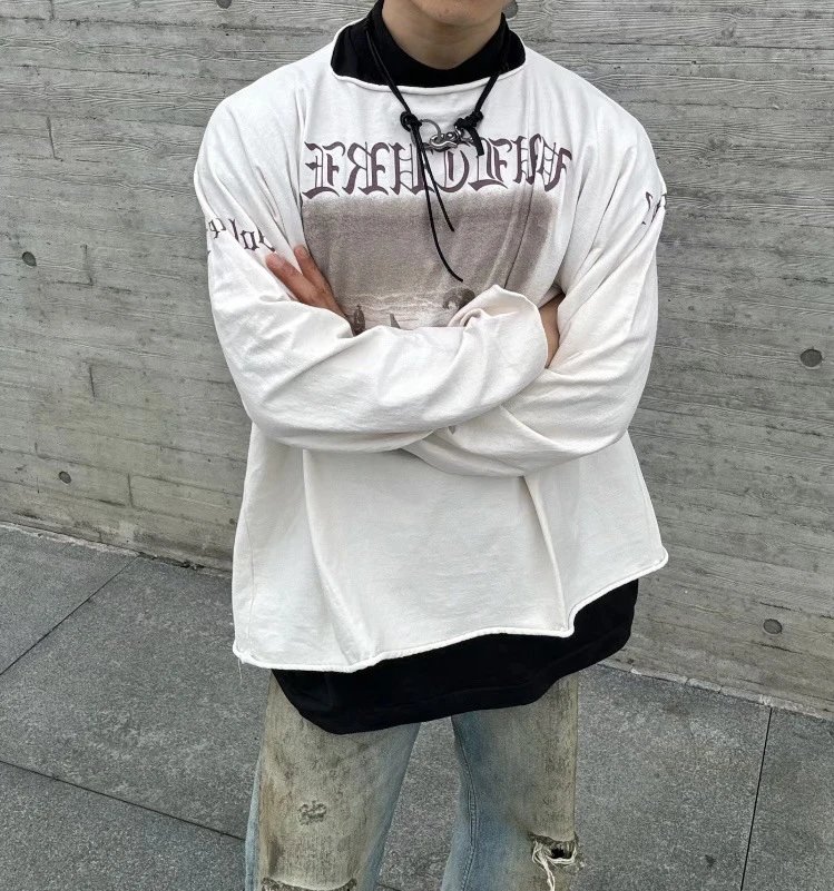 YZY Vultures Long T Black