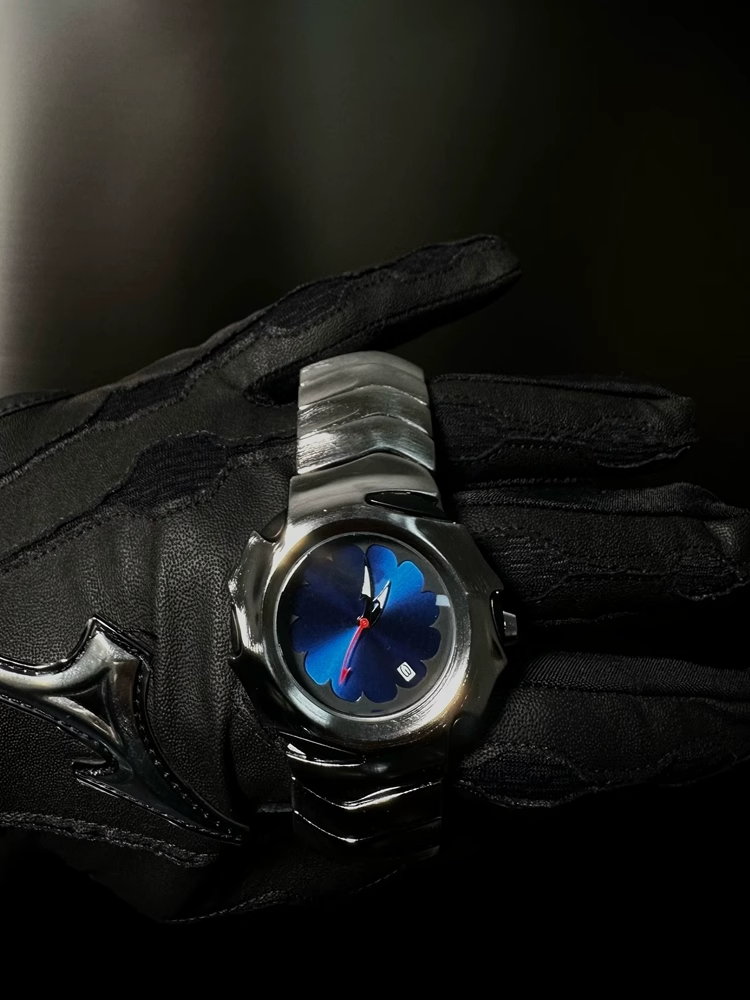 Oakley Blade Watch Silver Blue Dial
