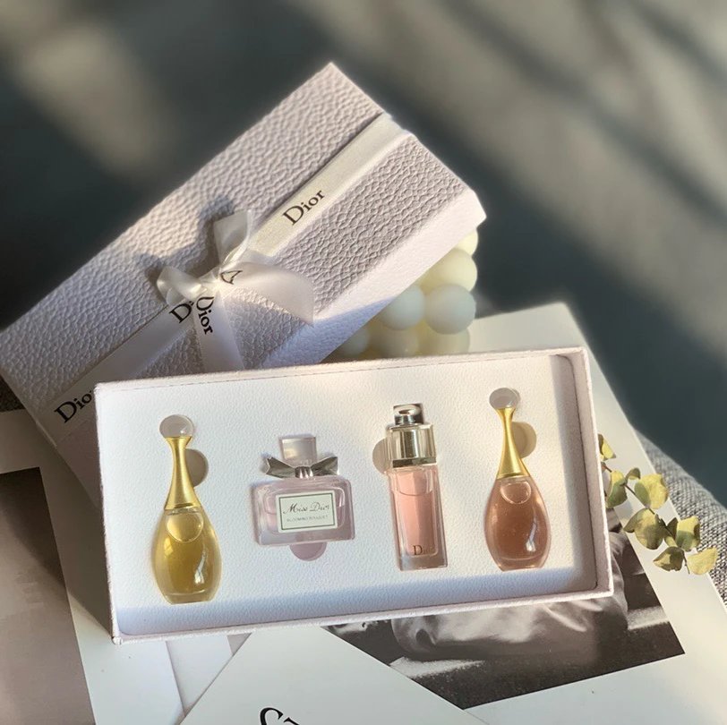 Dior Miniature Perfume 4-Piece Gift Set