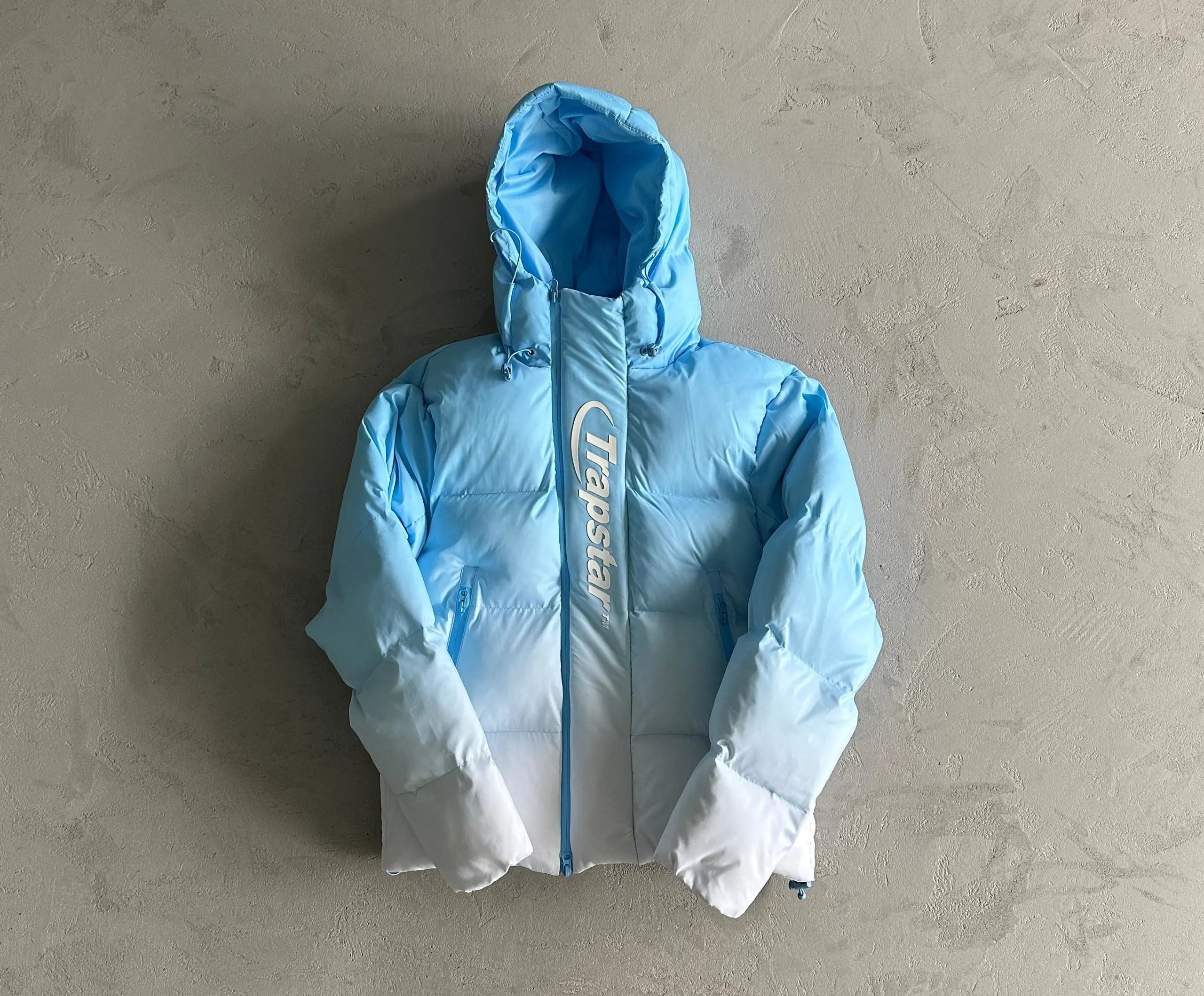Trapstar Hyperdrive Hooded Puffer Jacket Ice Blue Gradient