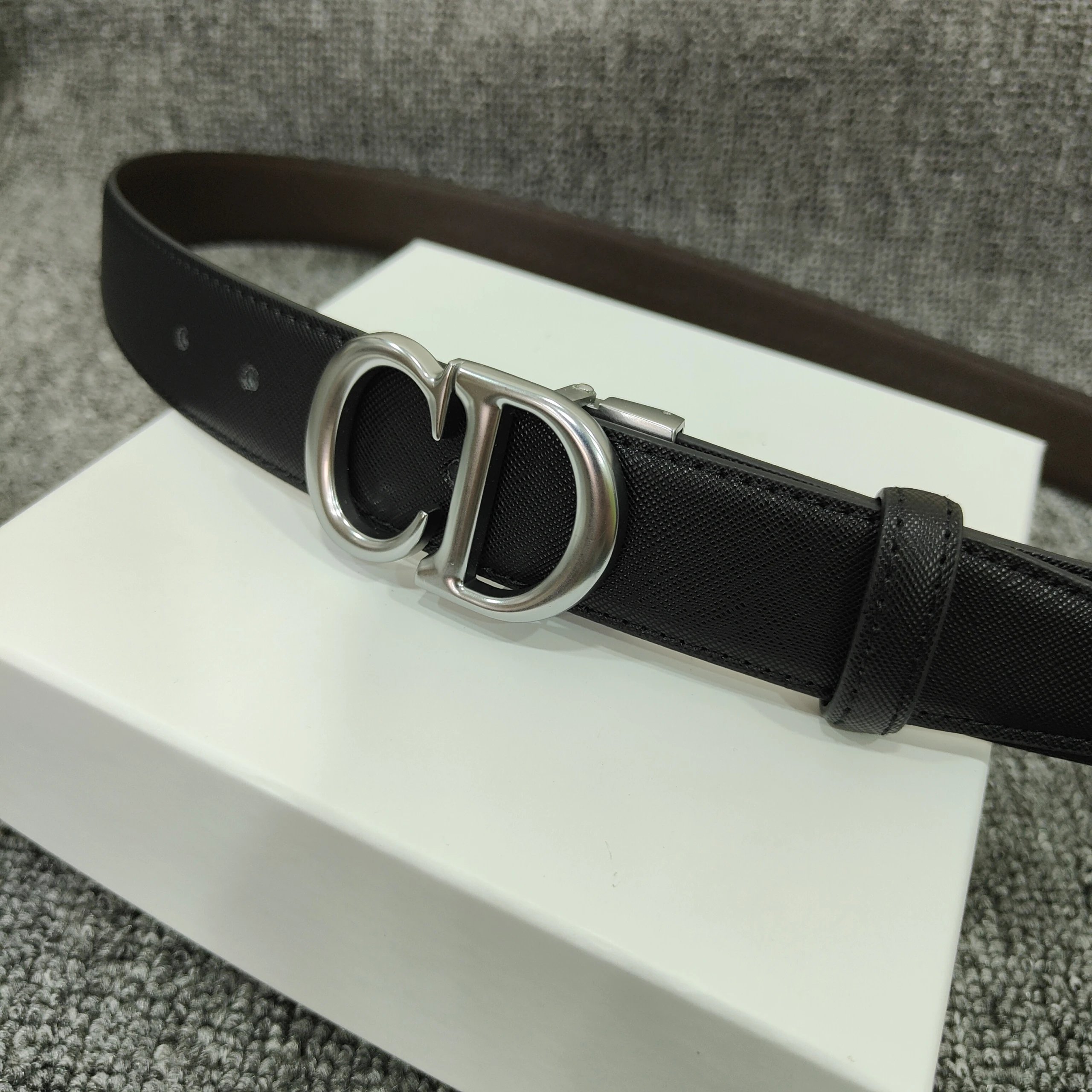 Dolce & Gabbana Calfskin Belt with Interlocking DG Logo Buckle Black/Gold