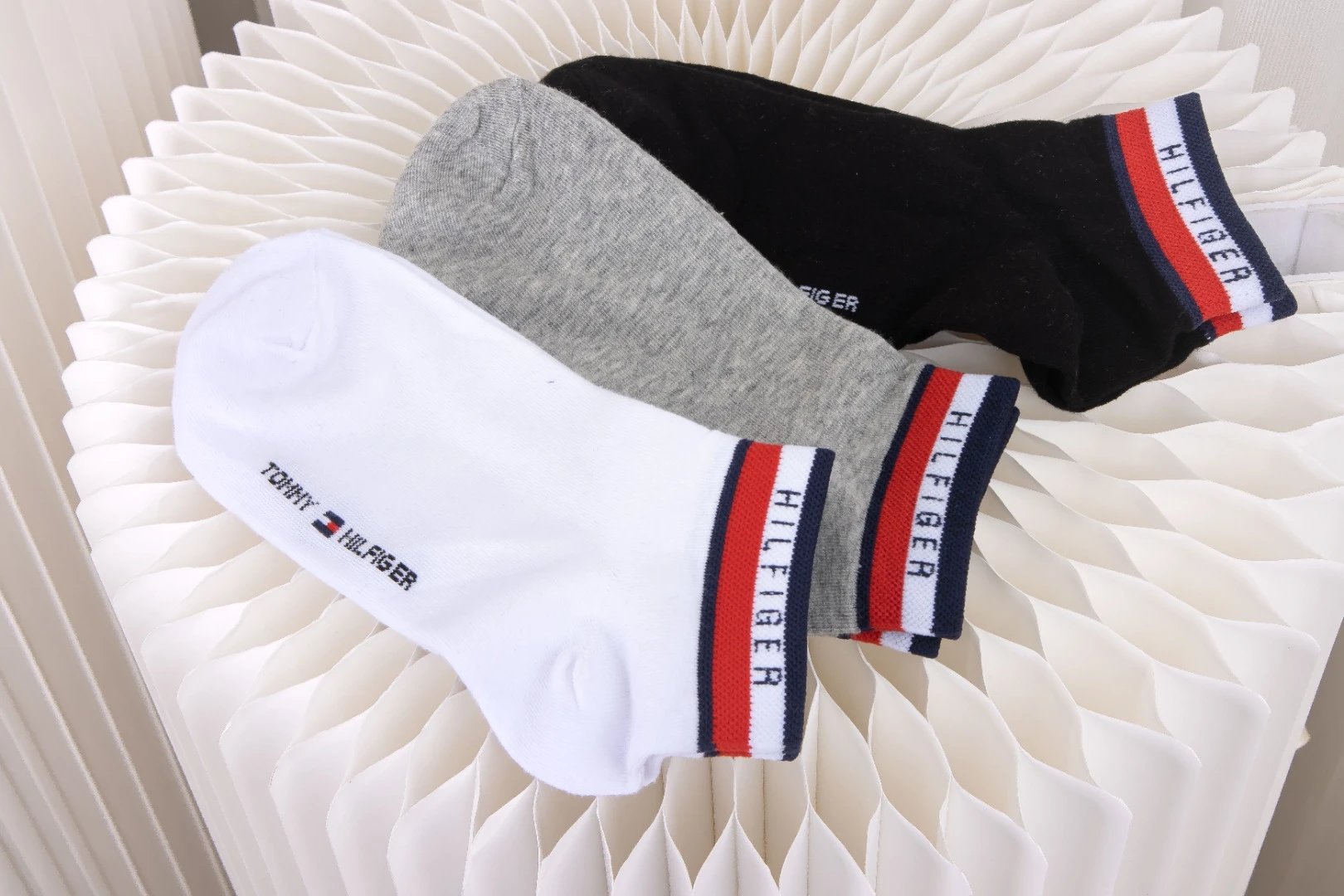 Tommy Hilfiger Ribbed Logo Short Crew Socks