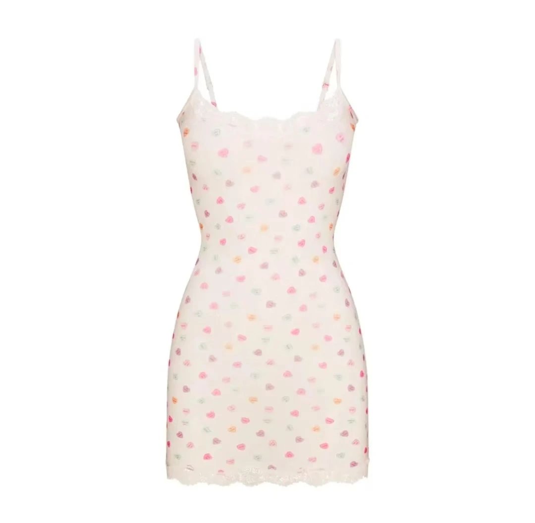SKIMS Fits Everybody Lace Slip Dress Onyx Rosebud Print