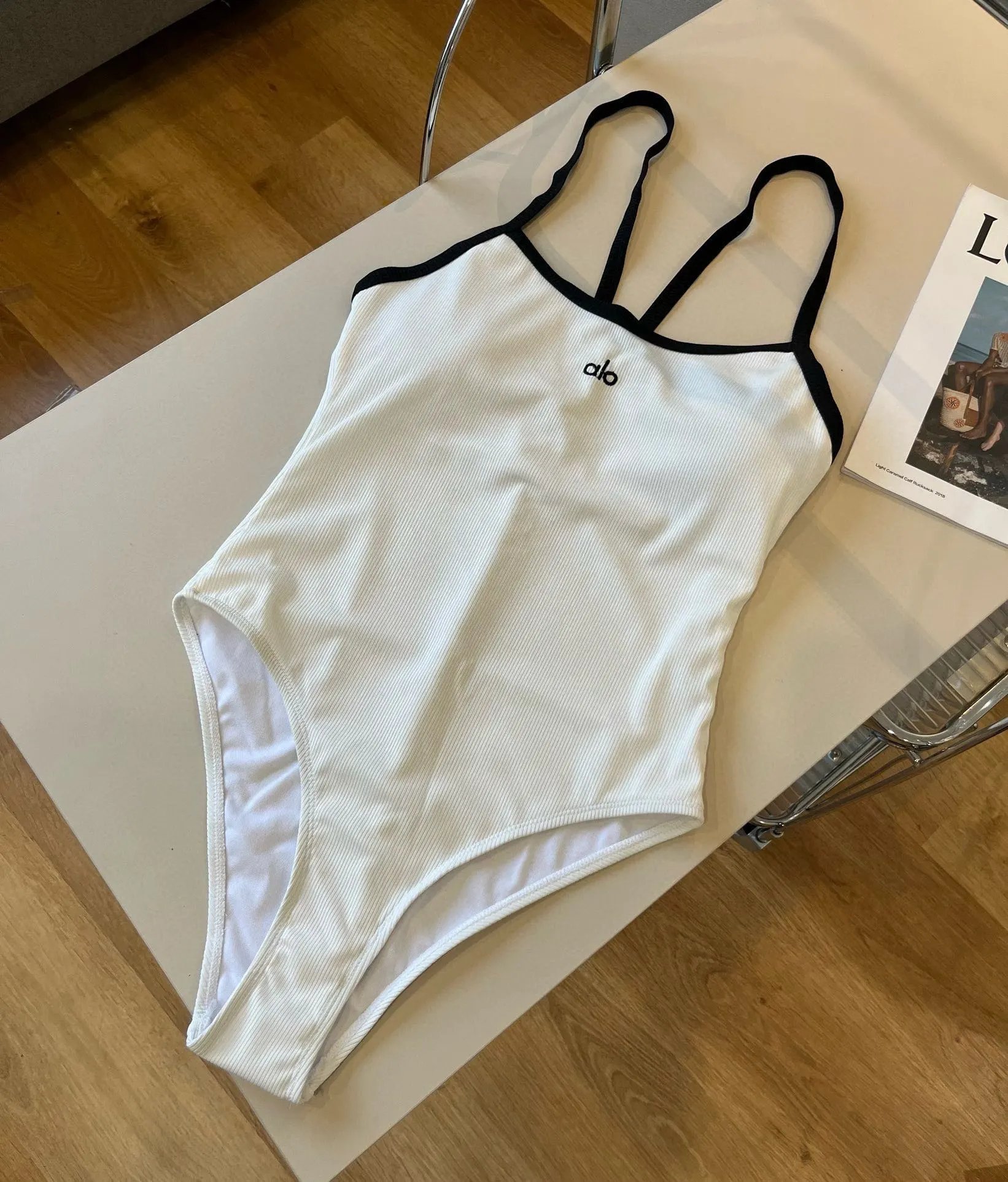 Alo Yoga Ribbed One-Piece Swimsuit White/Black