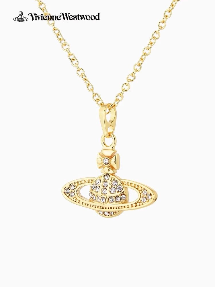 Vivienne Westwood Lucrece Pendant Necklace Gold