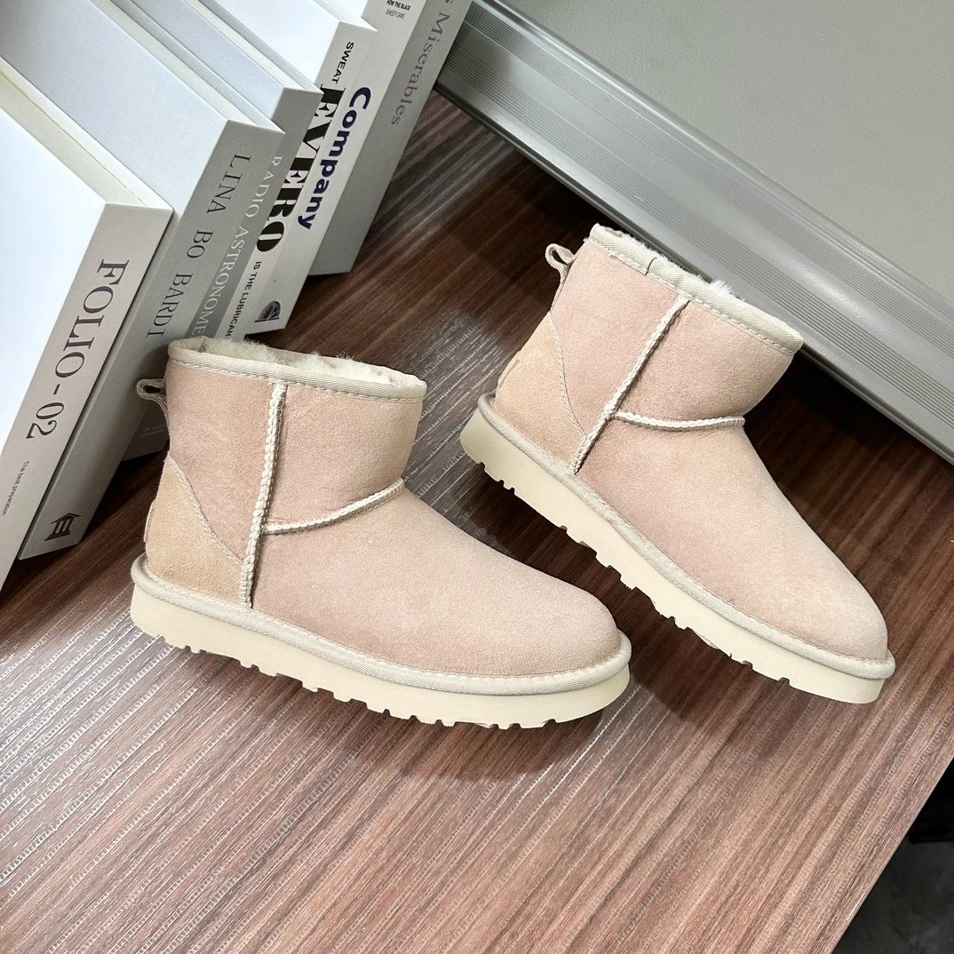 UGG Classic Mini II Boots Chocolate