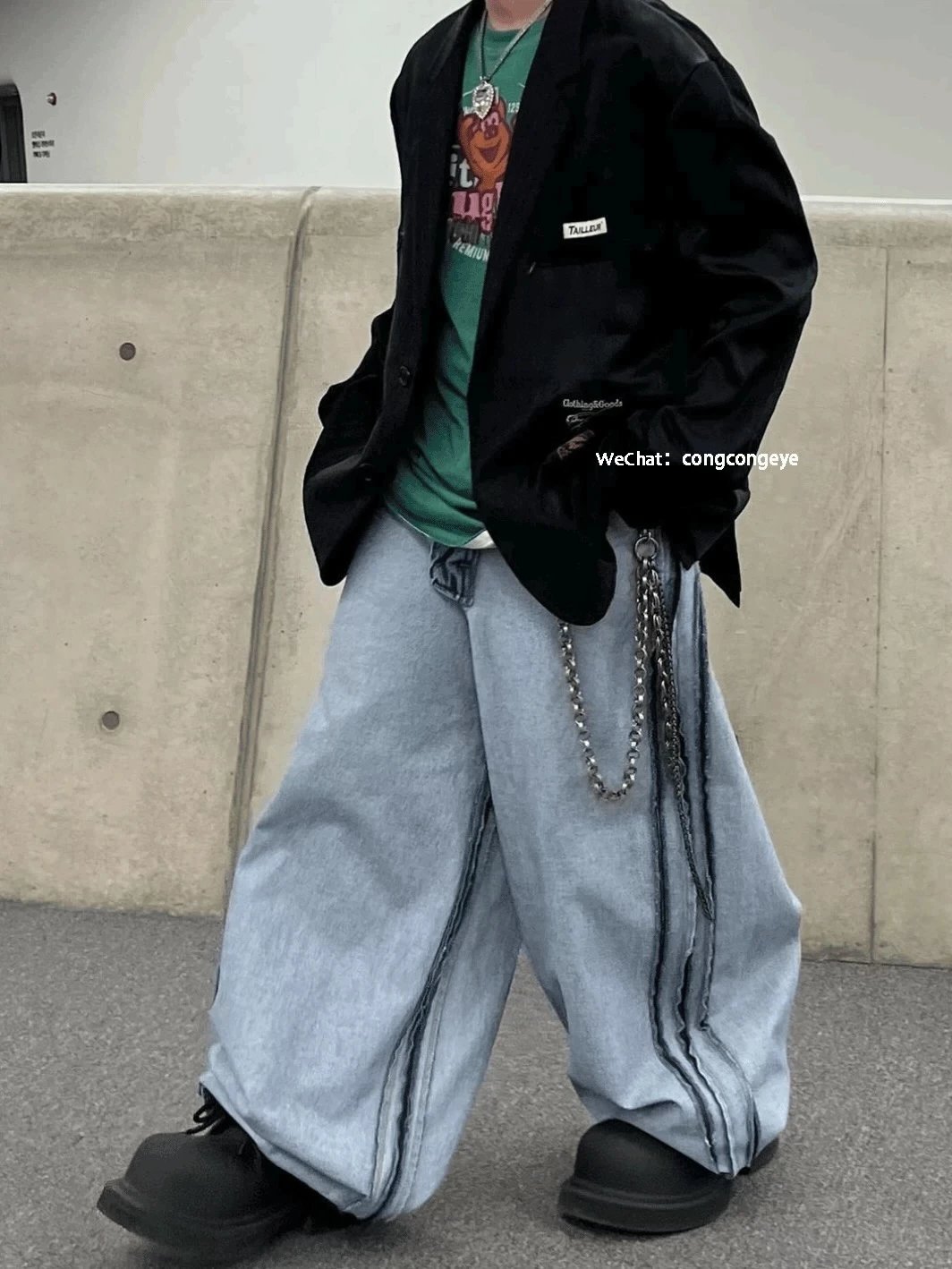 Vetements Reversed Seam Baggy Jeans