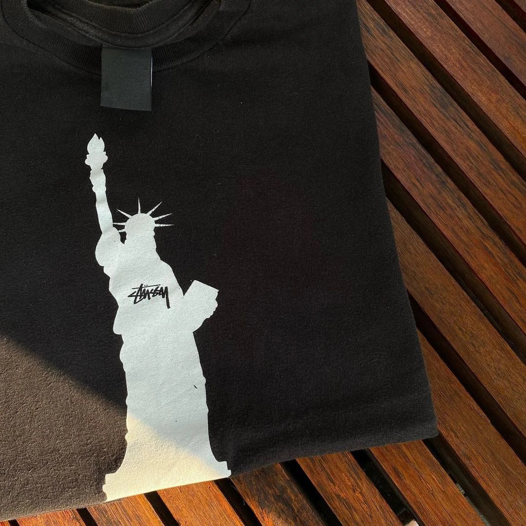 Stüssy Statue of Liberty Tee Black