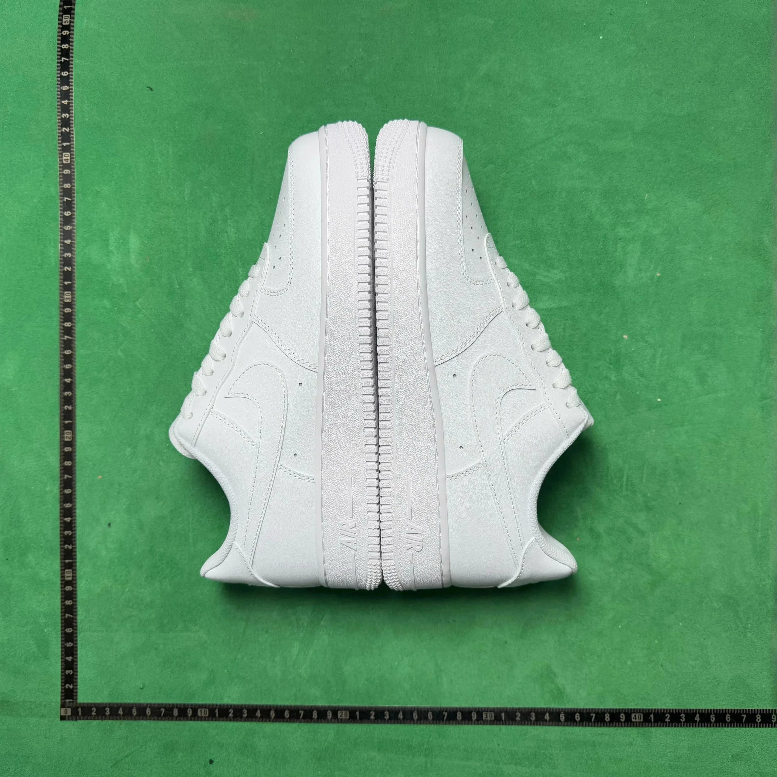 Nike Air Force 1 '07 Triple White