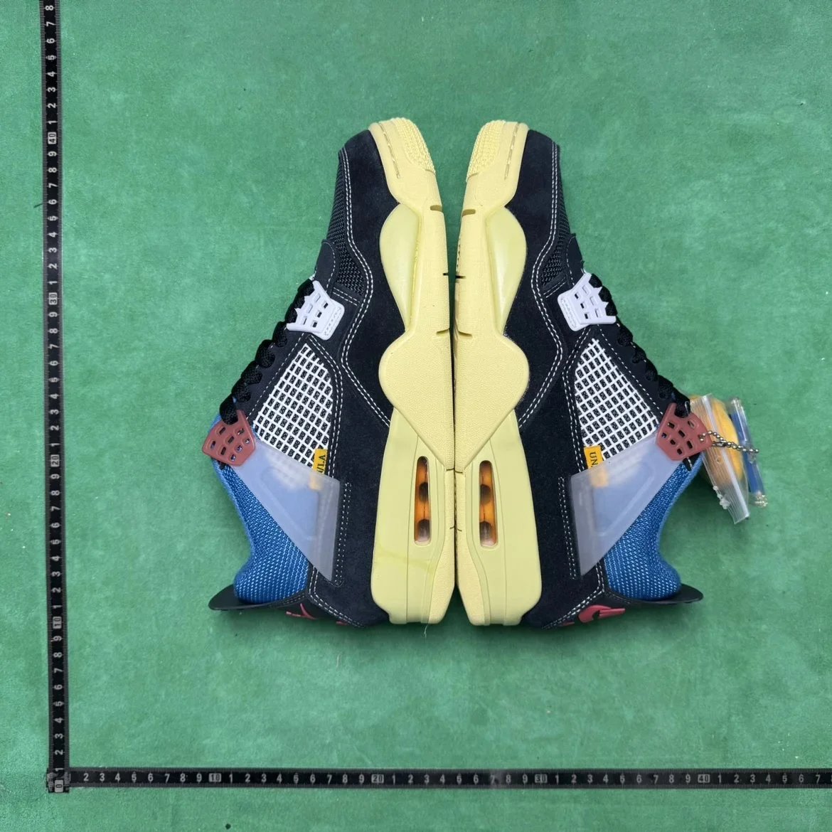Jordan 4 Retro SP Union Off Noir