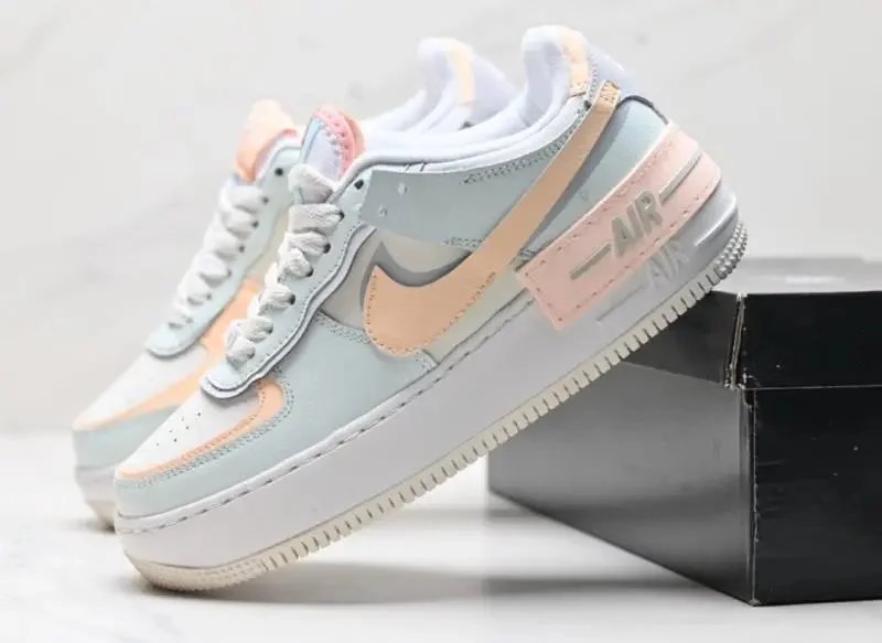 Nike WMNS Air Force 1 Shadow Sail Barely Green