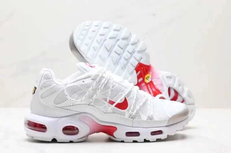 Nike Air Max Plus Sesame