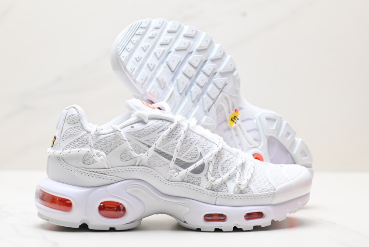 Nike Air Max Plus Sesame
