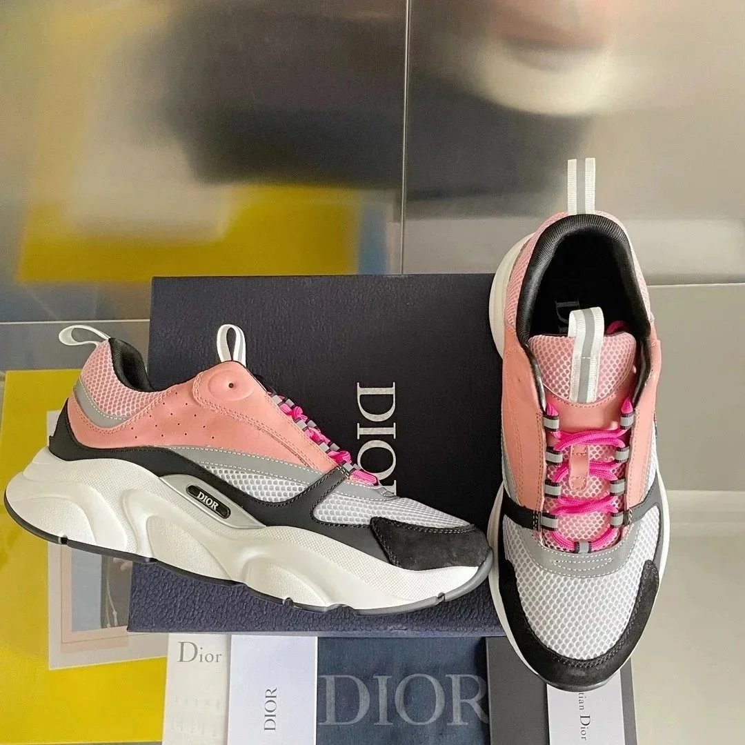 Dior B22 'Burlwood'