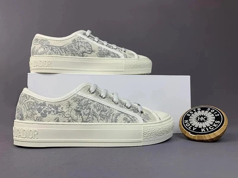 Dior B23 Low Top Dior Oblique Sneaker Navy Blue