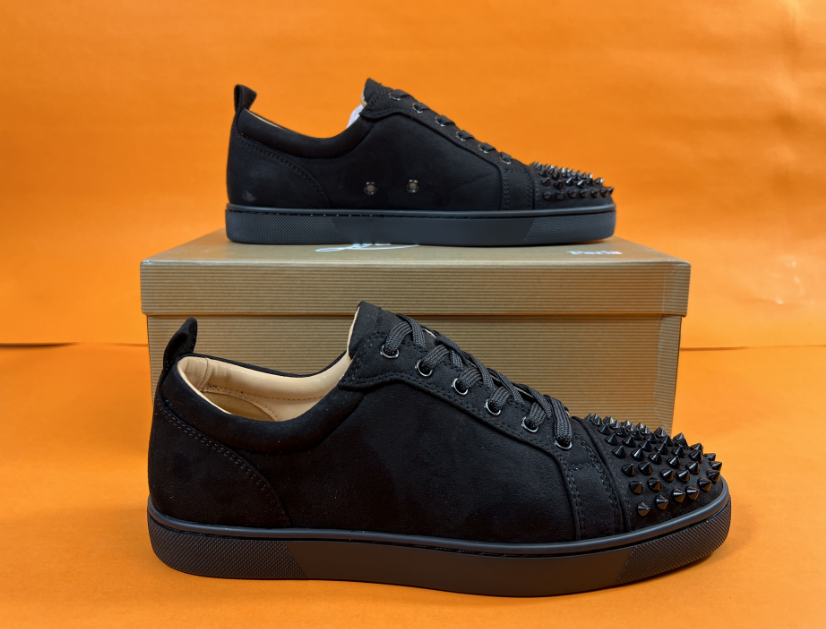 Christian Louboutin Louis Junior Spikes Veau Velours Sneakers Black