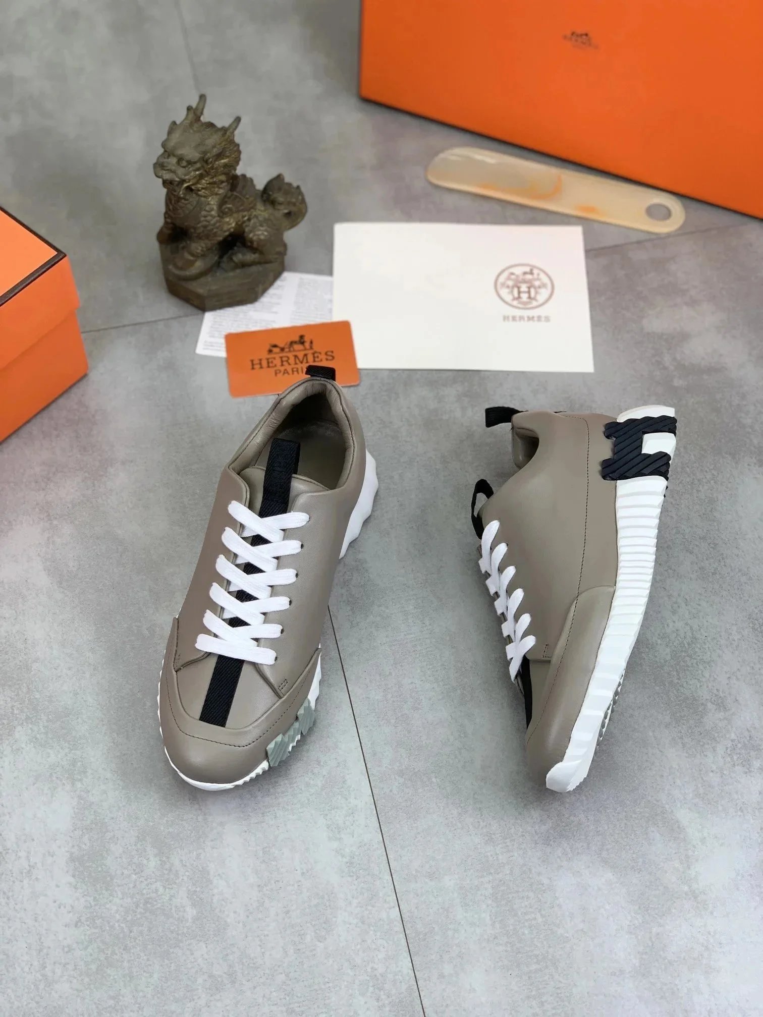 Hermès Bouncing Sneaker Black White
