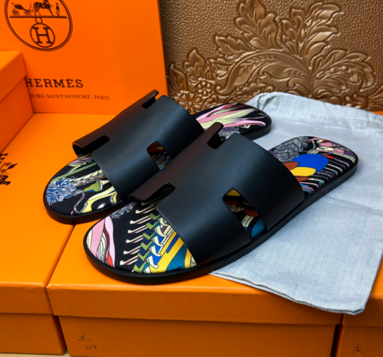 Hermès Gabriel Sandal Gold Leather Printed Silk