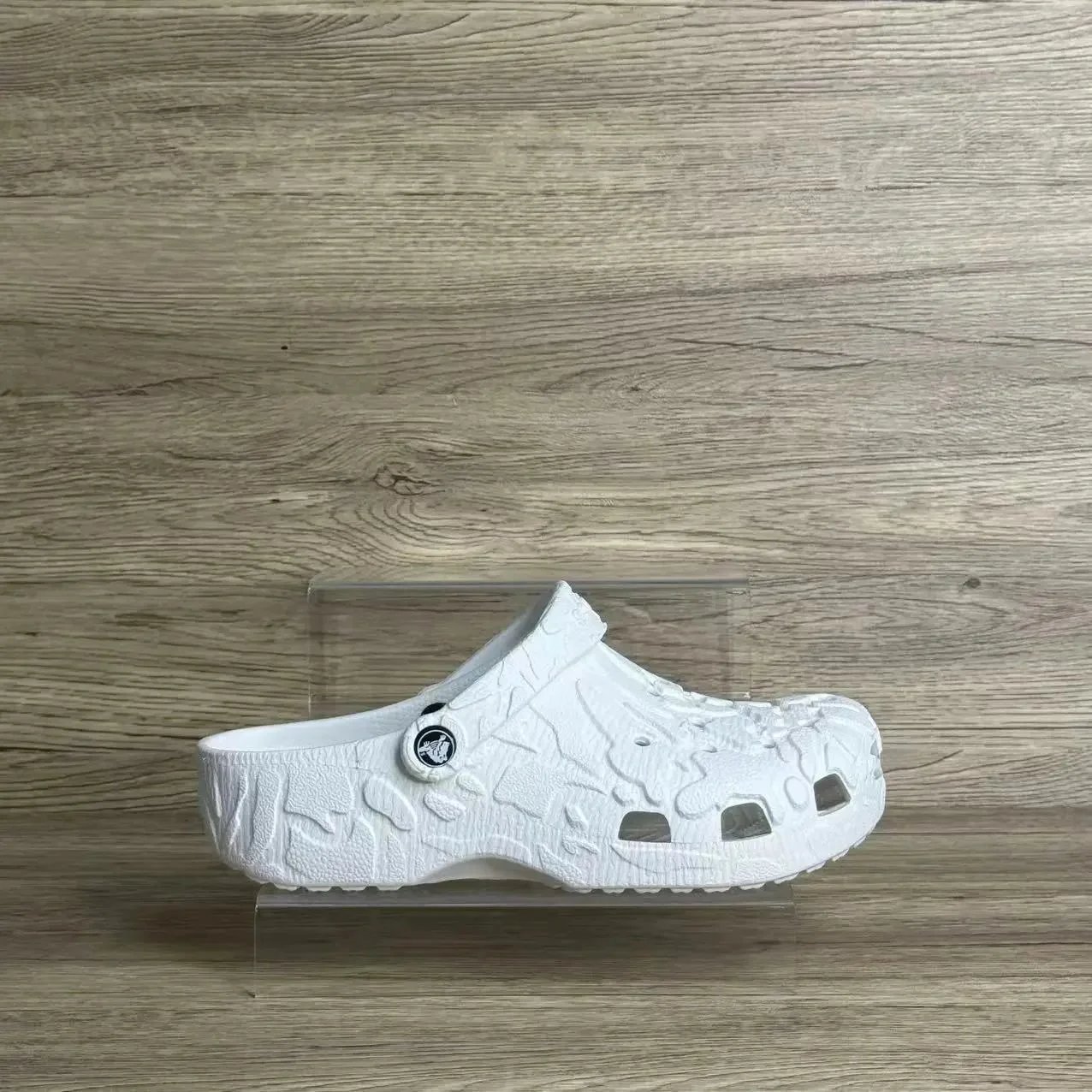 Crocs Classic Atlas Clog White