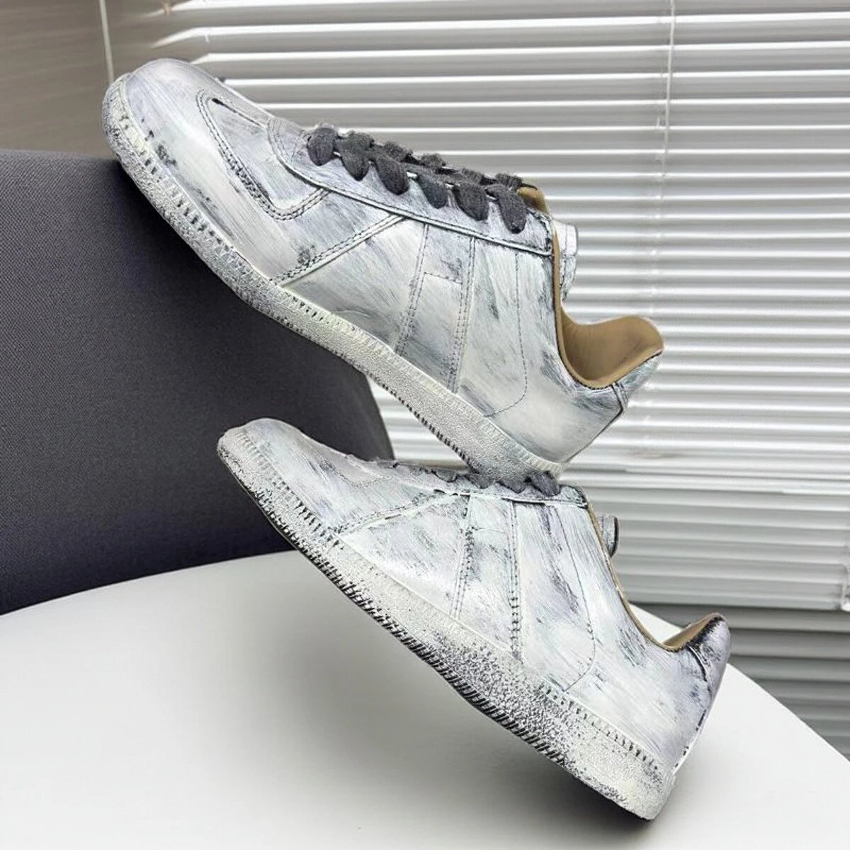 Maison Margiela Replica Low 'Japan' Sneakers